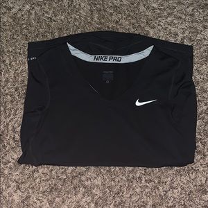 Nike top